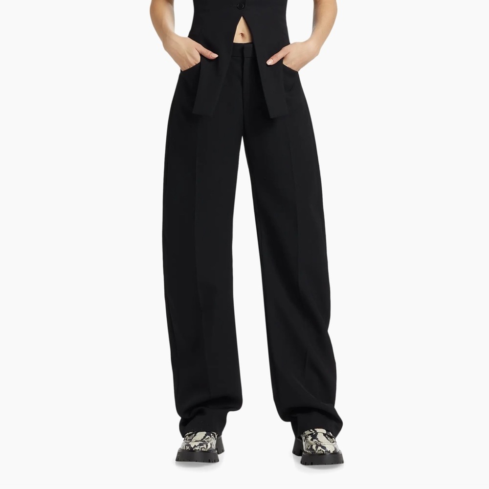 Alexander Wang Elegant mid-rise bowed pants. Size 6. NWT
